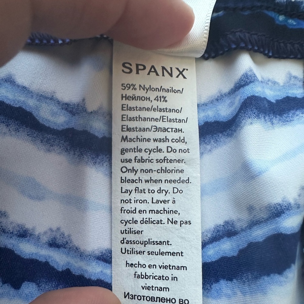 SPANX Blue Painted Striped Shorts Size: L - Picture 7 of 9